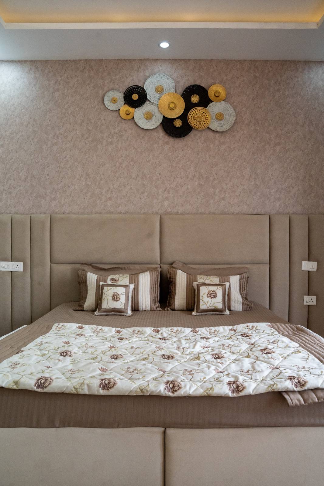 2 BHK bedroom feature wall